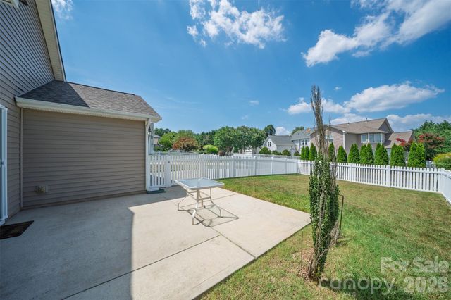 15718 Seafield Lane, Huntersville, NC 28078