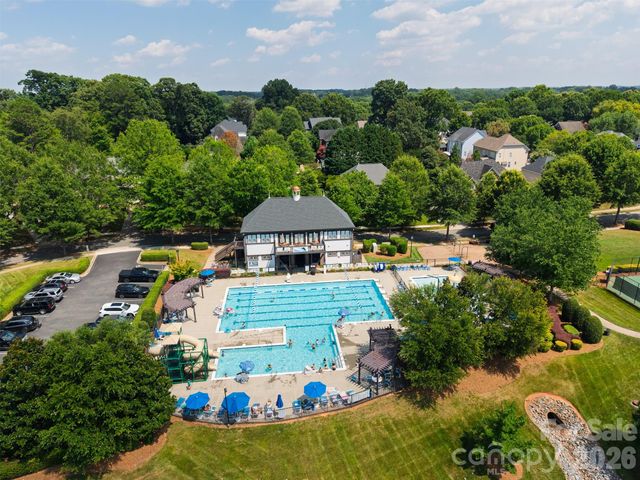 15718 Seafield Lane, Huntersville, NC 28078