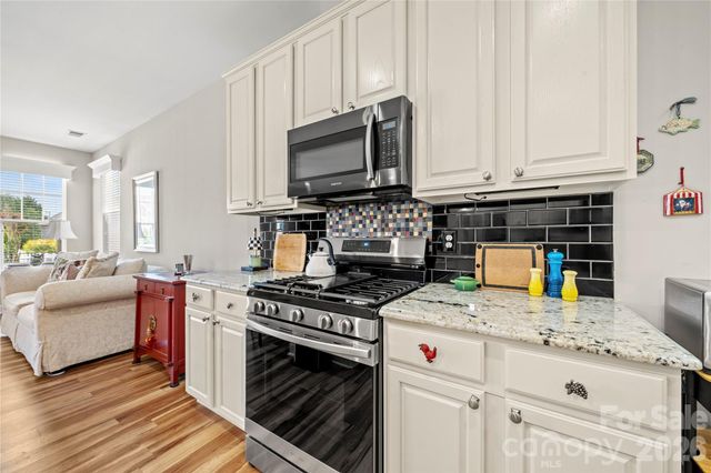 15718 Seafield Lane, Huntersville, NC 28078