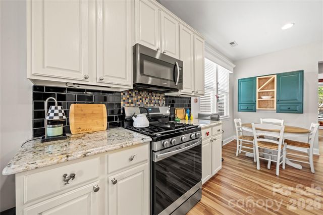 15718 Seafield Lane, Huntersville, NC 28078