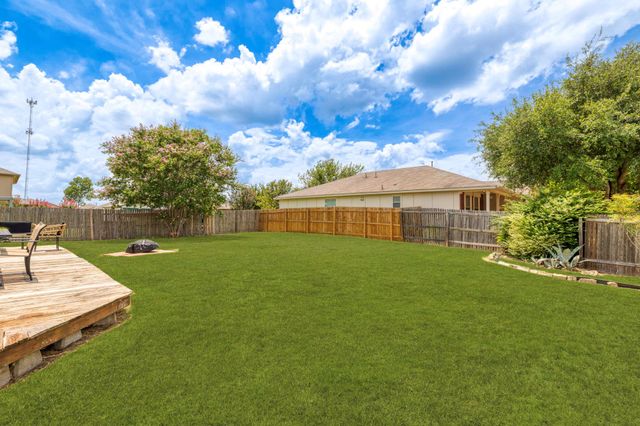 356 Discovery, Kyle, TX 78640