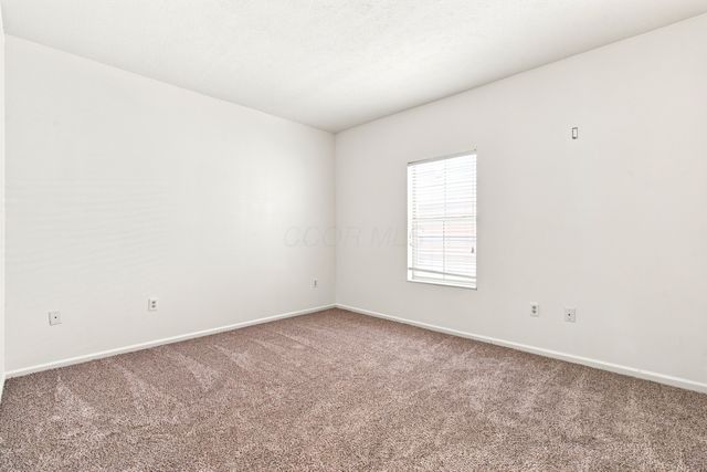 22 W Russell Street, Columbus, OH 43215