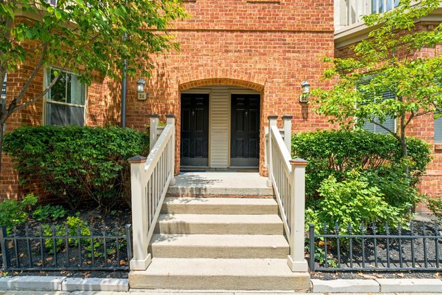 22 W Russell Street, Columbus, OH 43215