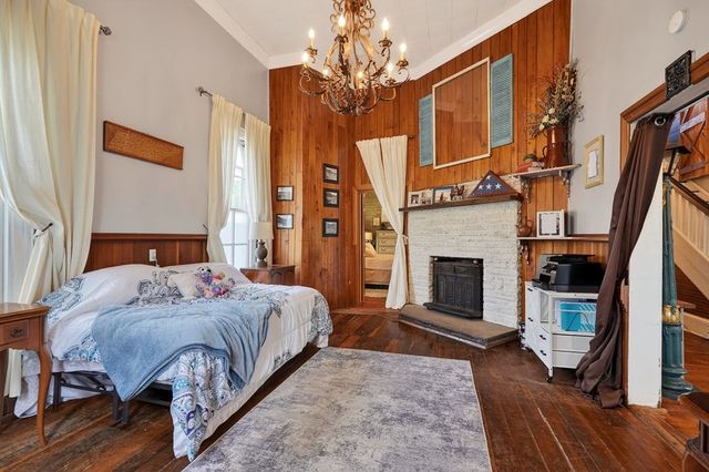 105 Roberts St, Livingston, TN 38570