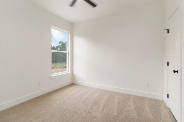 12 Meadow Oak CT, Wimberley, TX 78676