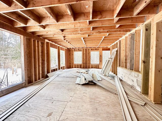 34 New Road, Weare, NH 03281