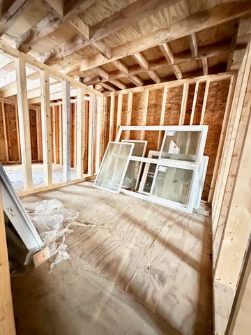 34 New Road, Weare, NH 03281