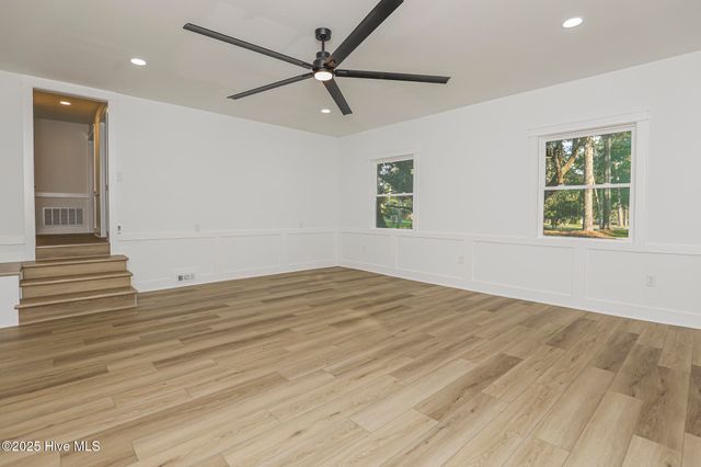 214 Shoreline Drive, New Bern, NC 28562
