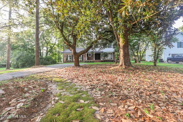 214 Shoreline Drive, New Bern, NC 28562