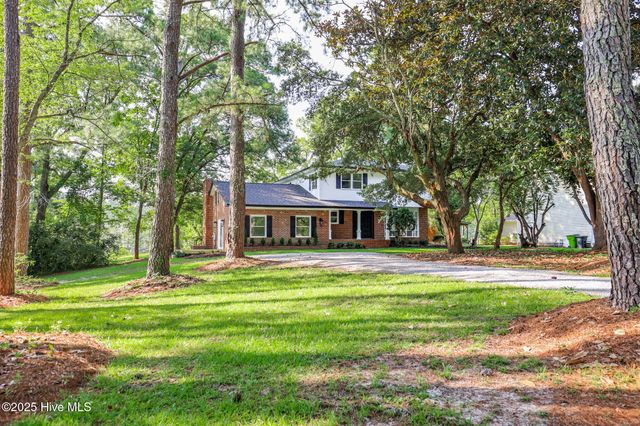 214 Shoreline Drive, New Bern, NC 28562