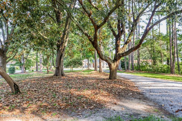 214 Shoreline Drive, New Bern, NC 28562