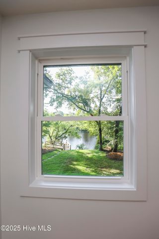 214 Shoreline Drive, New Bern, NC 28562