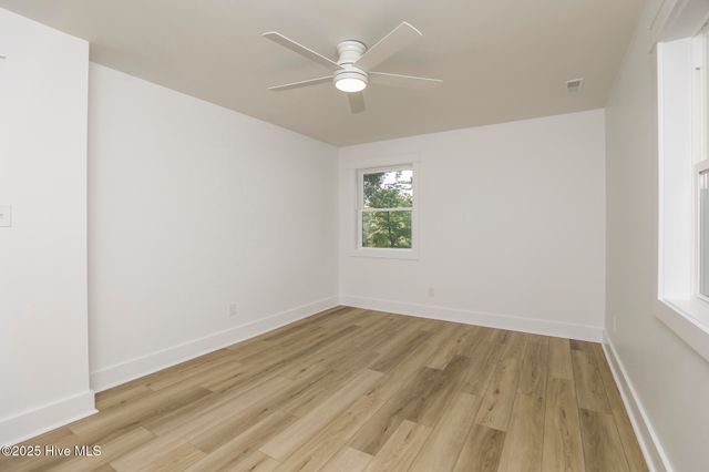 214 Shoreline Drive, New Bern, NC 28562
