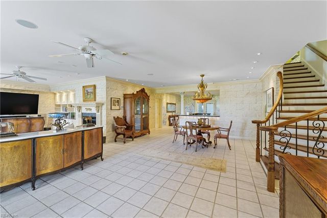 2069 Munden Point RD, Virginia Beach, VA 23457
