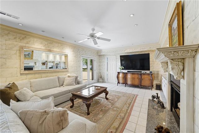 2069 Munden Point RD, Virginia Beach, VA 23457