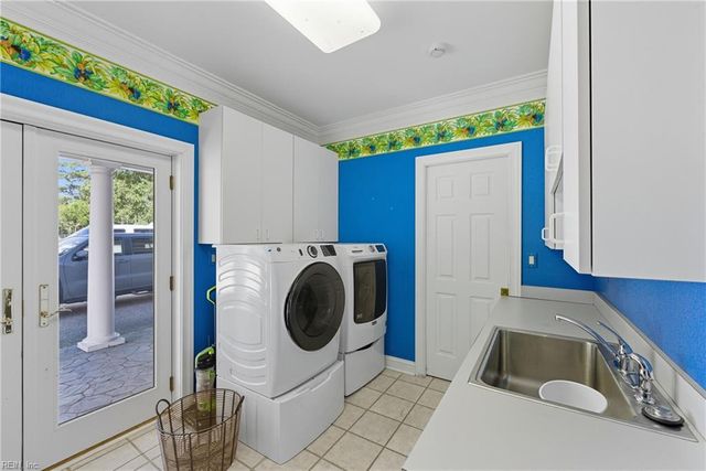 2069 Munden Point RD, Virginia Beach, VA 23457
