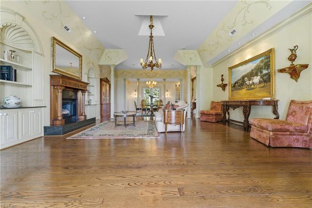 2069 Munden Point RD, Virginia Beach, VA 23457