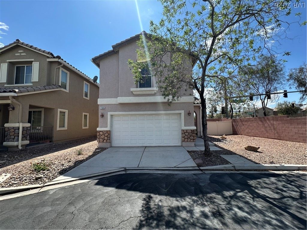 7305 PRUSSIAN GREEN Street, Las Vegas, NV 89139