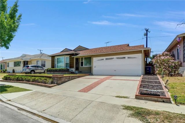 4847 Ocana, Lakewood, CA 90713