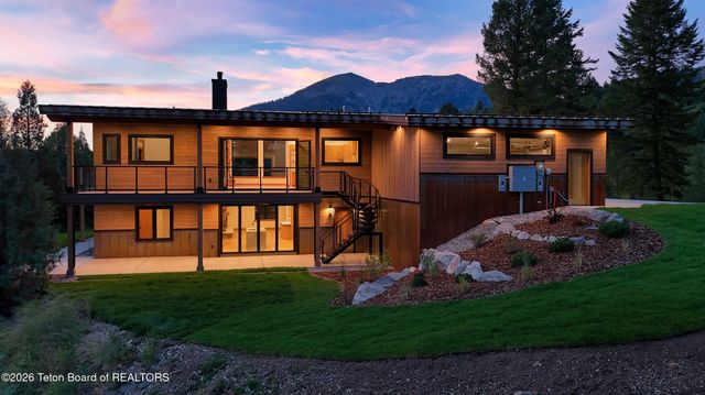 1480 CUTTHROAT RUN, Irwin, ID 83428