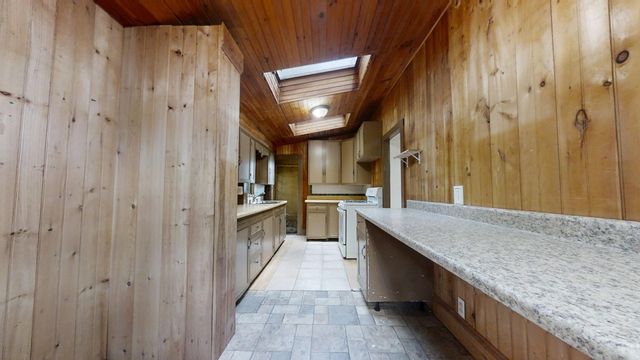 764 Lexington Street, Waltham, MA 02452