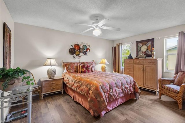 4536 Vinsetta AVE, North Fort Myers, FL 33903