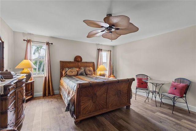 4536 Vinsetta AVE, North Fort Myers, FL 33903