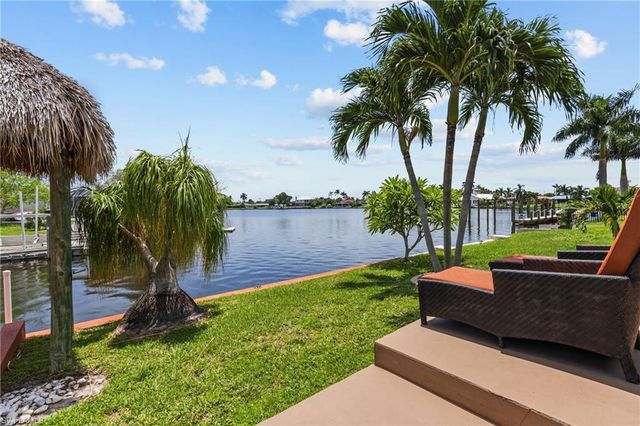 4536 Vinsetta AVE, North Fort Myers, FL 33903