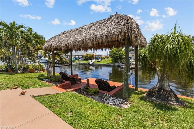4536 Vinsetta AVE, North Fort Myers, FL 33903