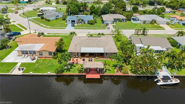 4536 Vinsetta AVE, North Fort Myers, FL 33903