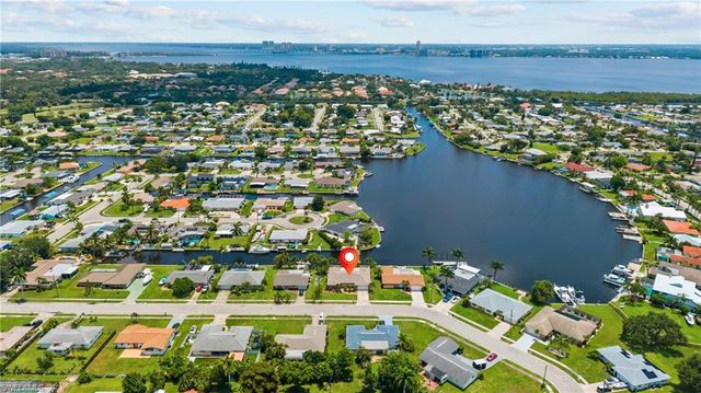 4536 Vinsetta AVE, North Fort Myers, FL 33903
