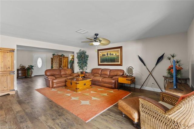 4536 Vinsetta AVE, North Fort Myers, FL 33903