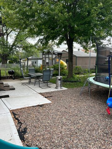 3631 W 86th Place, Chicago, IL 60652