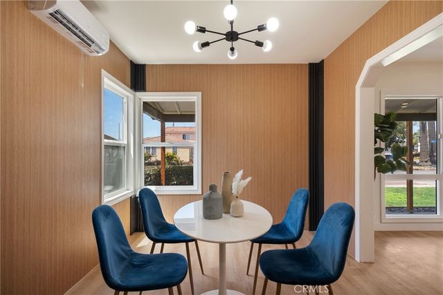 2280 San Francisco, Long Beach, CA 90806