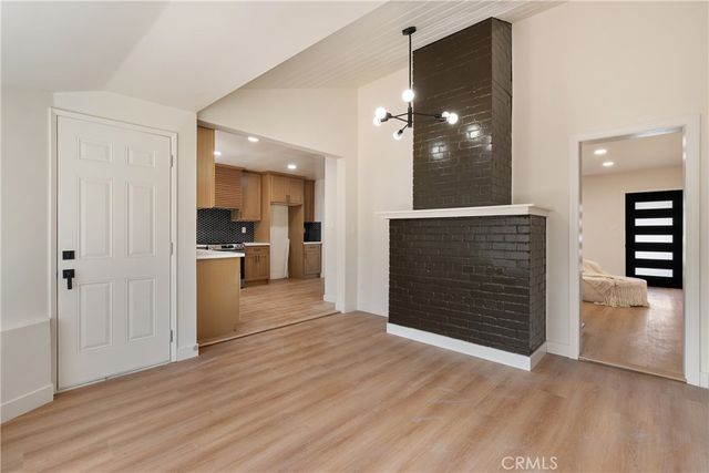 2280 San Francisco, Long Beach, CA 90806