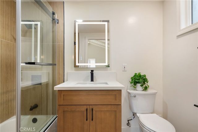2280 San Francisco, Long Beach, CA 90806