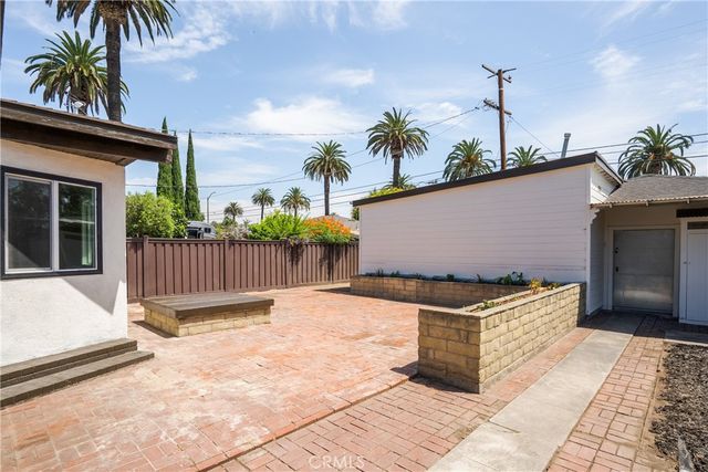 2280 San Francisco, Long Beach, CA 90806