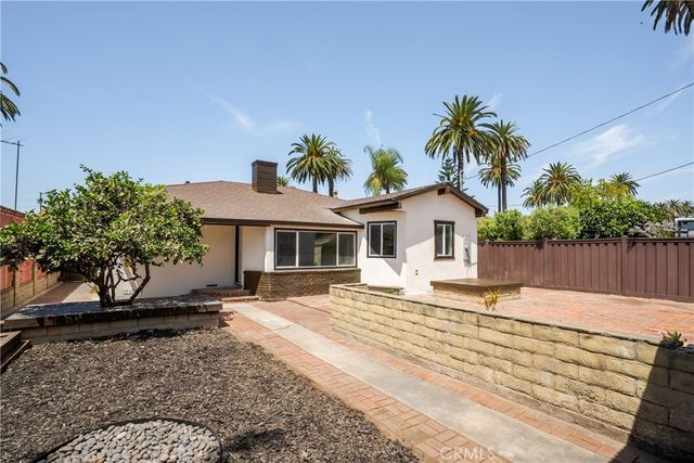 2280 San Francisco, Long Beach, CA 90806