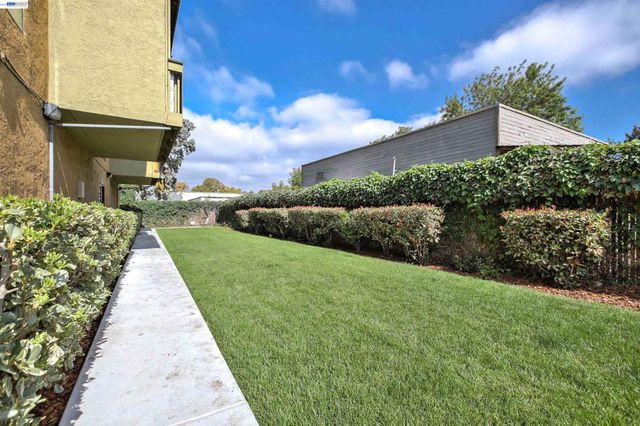 16006 E 14Th St 213, San Leandro, CA 94578