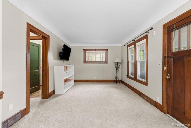 2530 Paducah Street, Flint, MI 48504