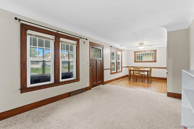 2530 Paducah Street, Flint, MI 48504