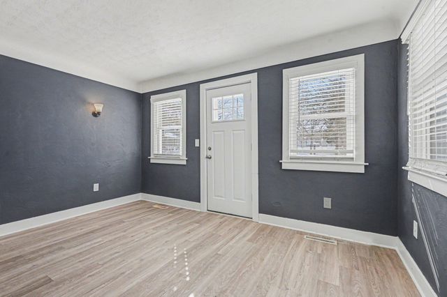 329 Bond Street, Allegan, MI 49010