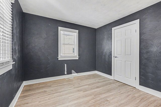 329 Bond Street, Allegan, MI 49010