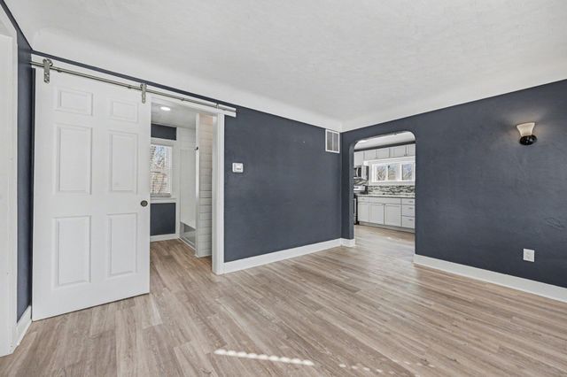 329 Bond Street, Allegan, MI 49010