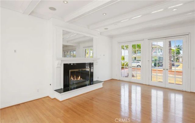 2025 E Balboa, Newport Beach, CA 92661
