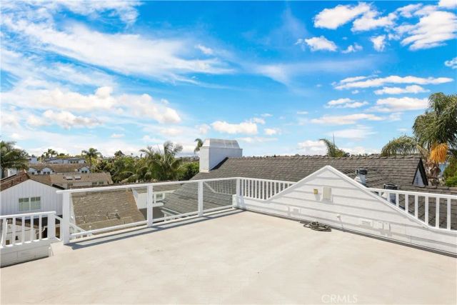 2025 E Balboa, Newport Beach, CA 92661
