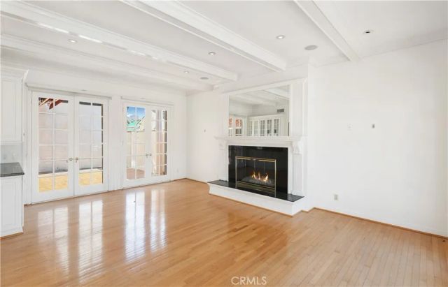 2025 E Balboa, Newport Beach, CA 92661