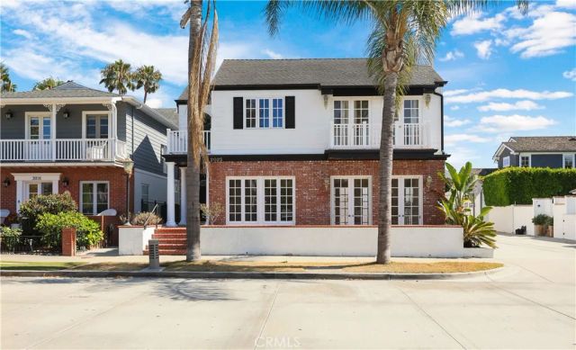 2025 E Balboa, Newport Beach, CA 92661