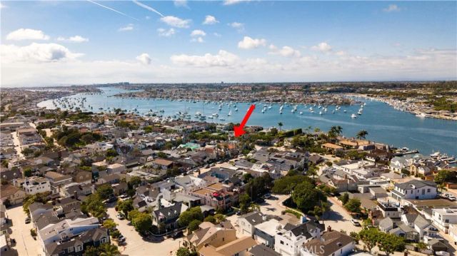 2025 E Balboa, Newport Beach, CA 92661