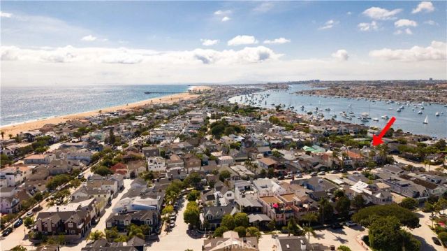 2025 E Balboa, Newport Beach, CA 92661
